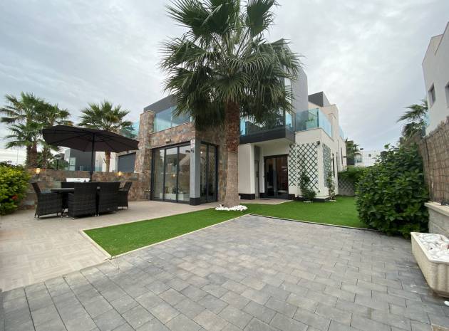 Wederverkoop - Villa - Cabo Roig - Lomas de Cabo Roig