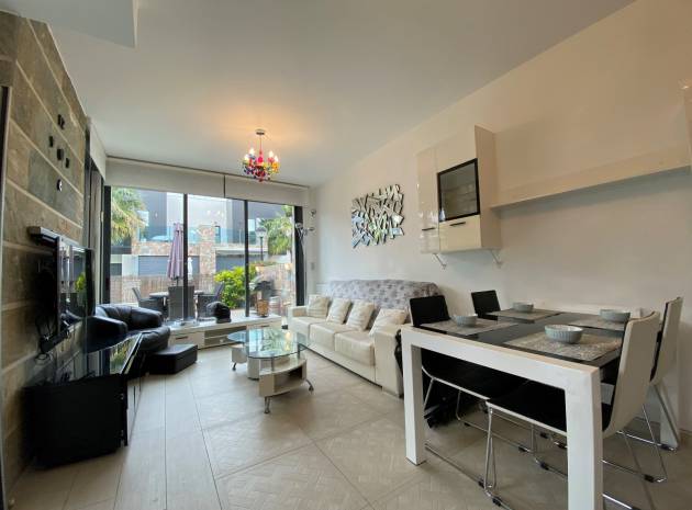 Wederverkoop - Villa - Cabo Roig - Lomas de Cabo Roig