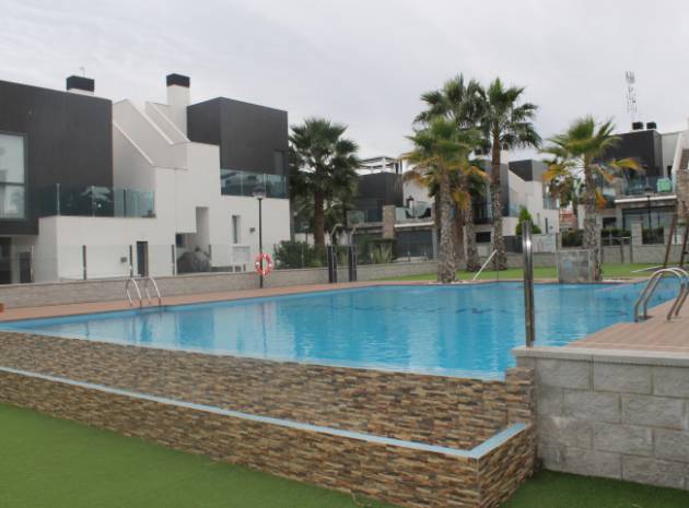 Wederverkoop - Villa - Cabo Roig - Lomas de Cabo Roig