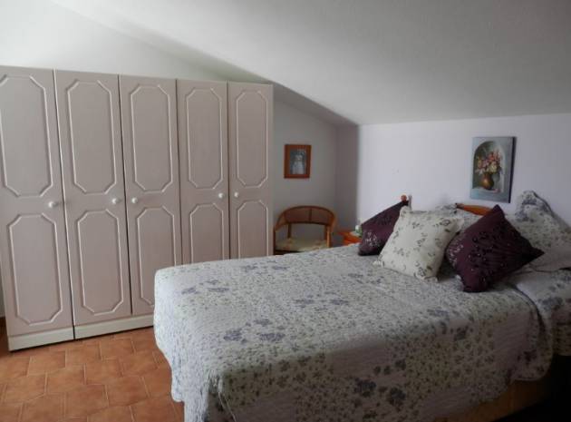 Resale - Townhouse - Villamartin - verdemar
