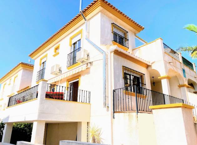 Resale - Townhouse - Los Altos - laderas del sol