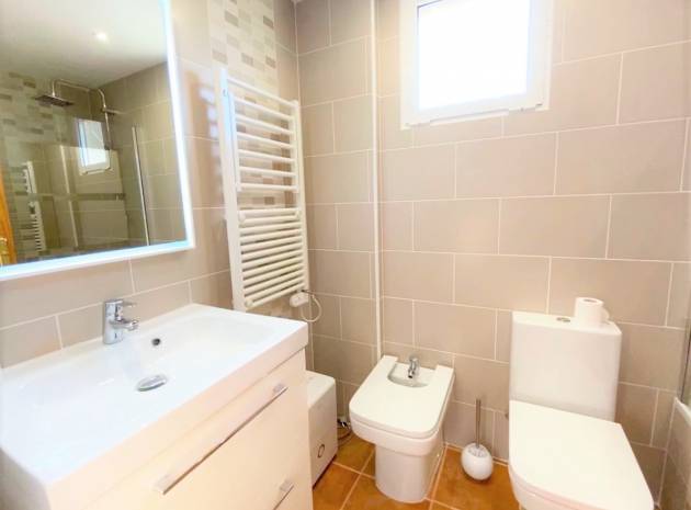 Resale - Townhouse - Los Altos - laderas del sol