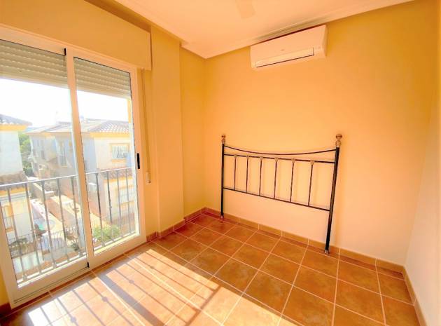 Resale - Townhouse - Los Altos - laderas del sol
