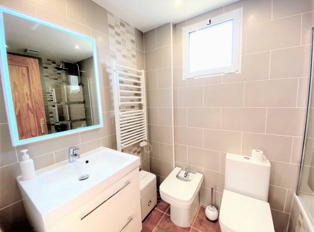 Resale - Townhouse - Los Altos - laderas del sol