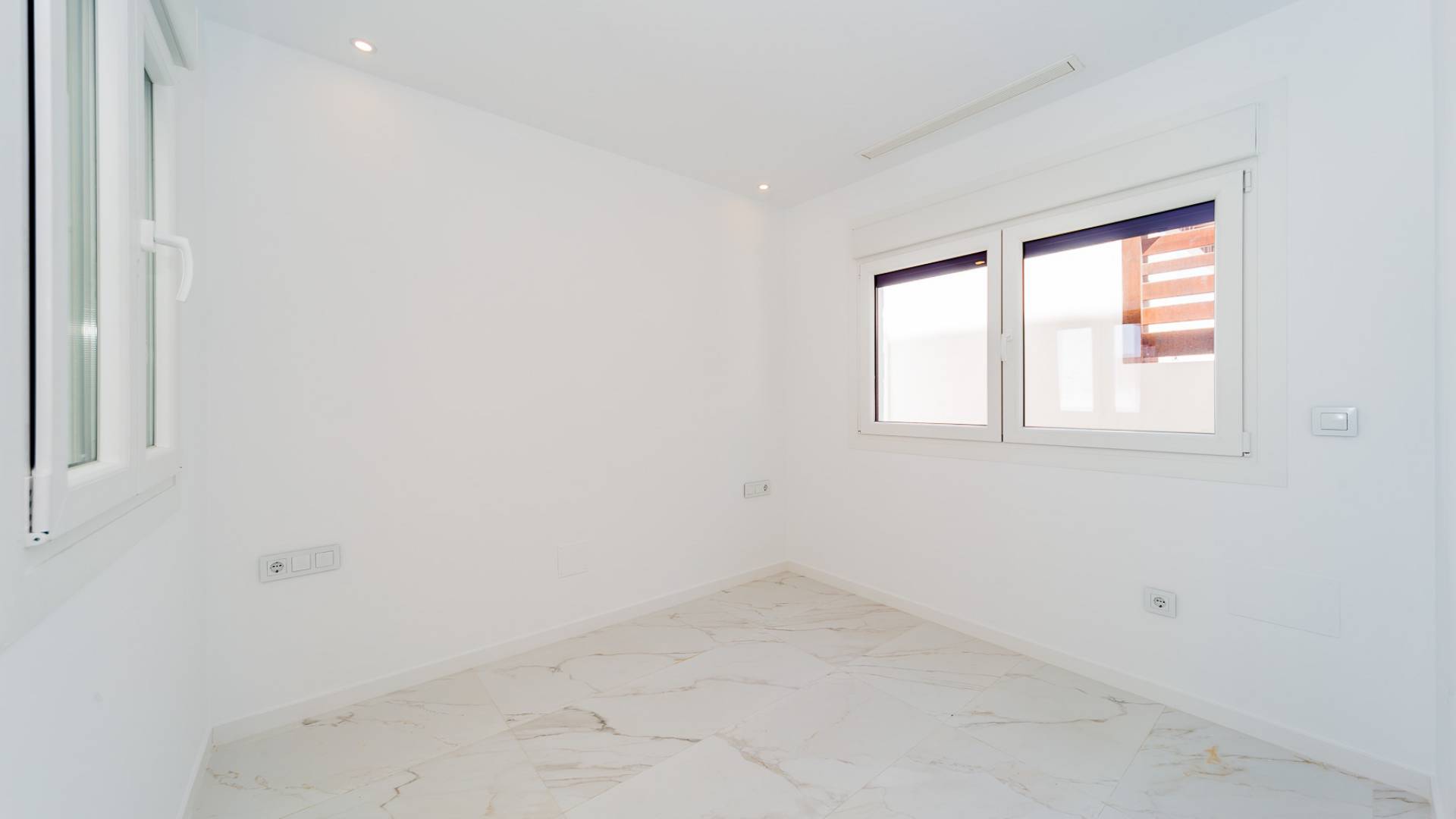 Neubau - Villa - Torrevieja