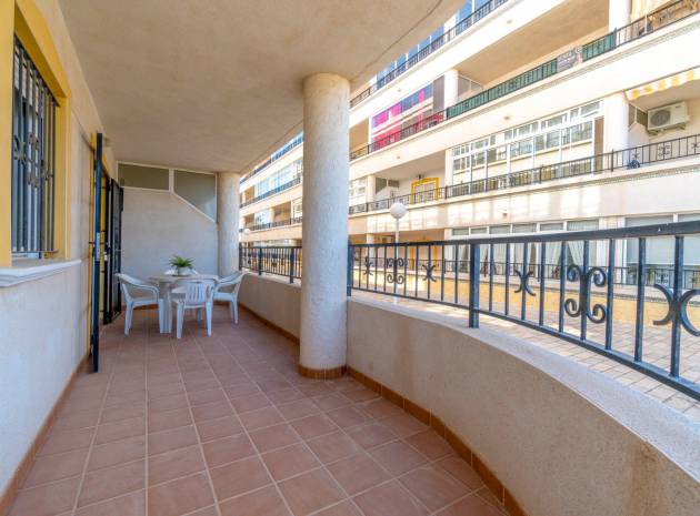 Resale - Apartment - Playa Flamenca - la mirada