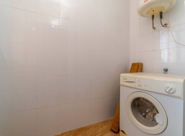 Resale - Apartment - Playa Flamenca - la mirada