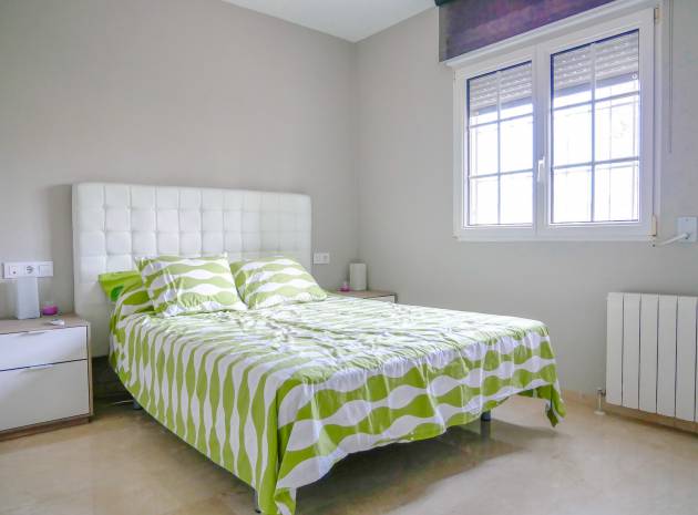 Resale - Villa - Playa Flamenca - La Rueda