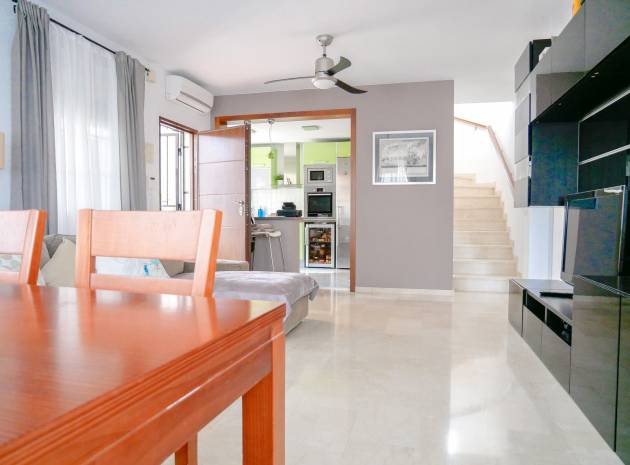 Resale - Villa - Playa Flamenca - La Rueda