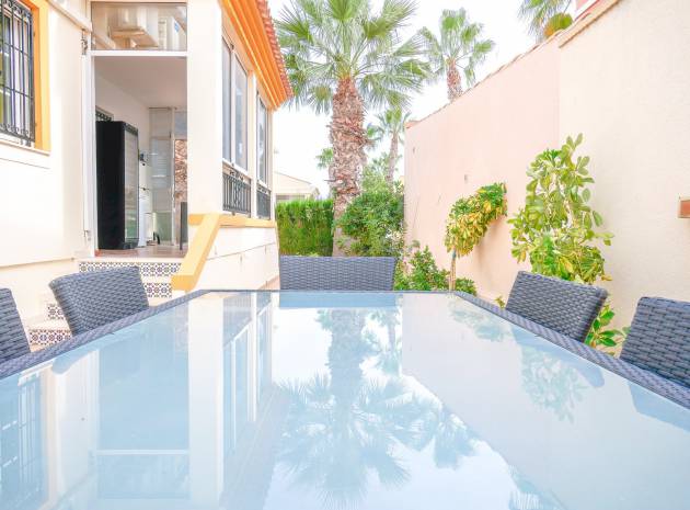Resale - Villa - Playa Flamenca - La Rueda