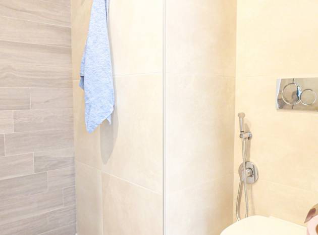 Återförsäljning - Lägenhet - Punta Prima - oasis beach