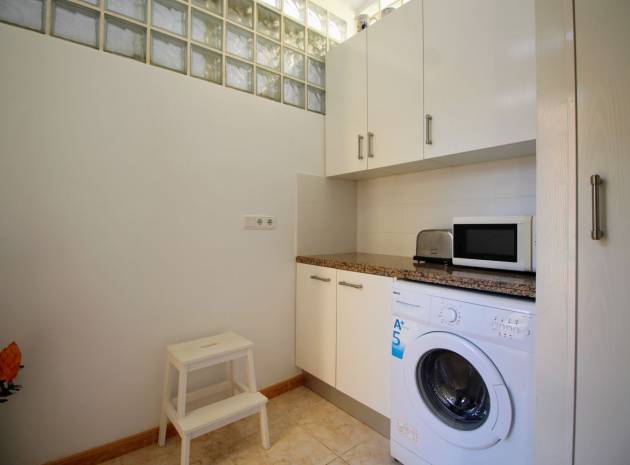 Resale - Townhouse - Los Altos - Res. Don Sancho