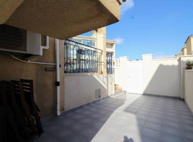 Resale - Townhouse - Los Altos - Res. Don Sancho