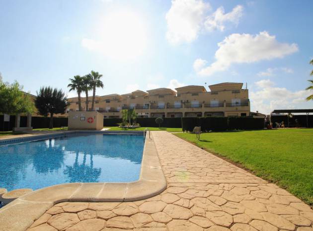 Resale - Townhouse - Los Altos - Res. Don Sancho