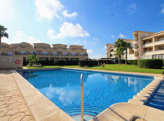 Resale - Townhouse - Los Altos - Res. Don Sancho