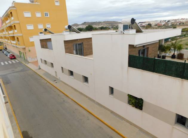 Resale - Apartment - Formentera del Segura