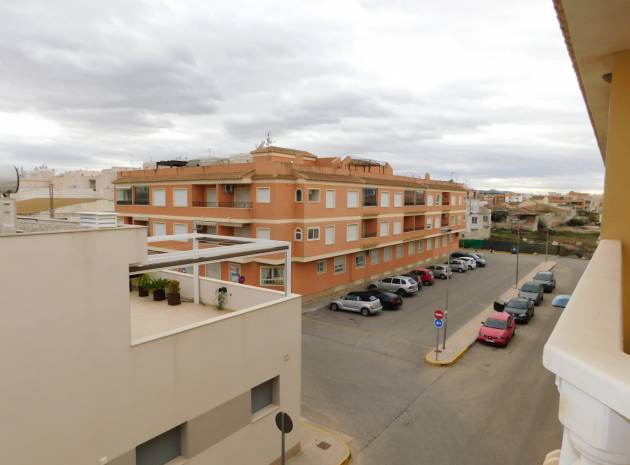 Resale - Apartment - Formentera del Segura