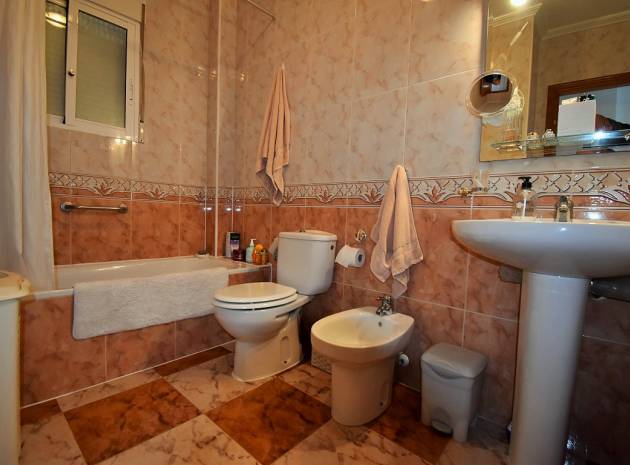 Återförsäljning - Villa - Playa Flamenca