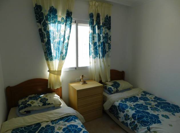 Resale - Villa - Playa Flamenca - avalon