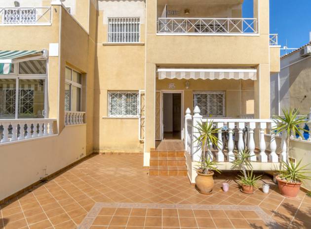 Resale - Apartment - Torrevieja - Baños de Europa