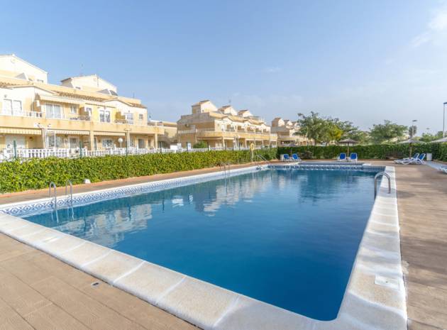 Resale - Apartment - Torrevieja - Baños de Europa