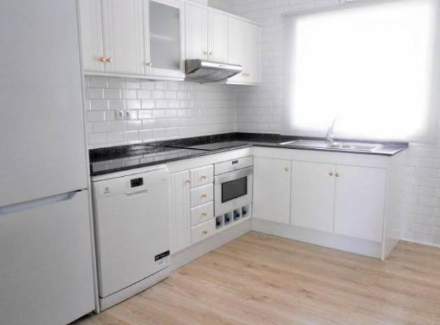 Resale - Townhouse - Villamartin - verdemar