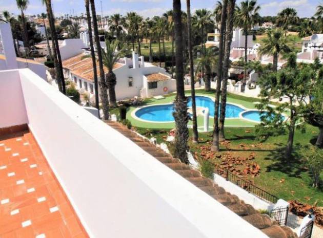 Resale - Townhouse - Villamartin - verdemar