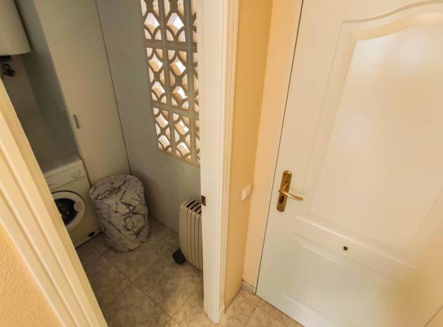 Resale - Apartment - Villamartin - Fontana Golf