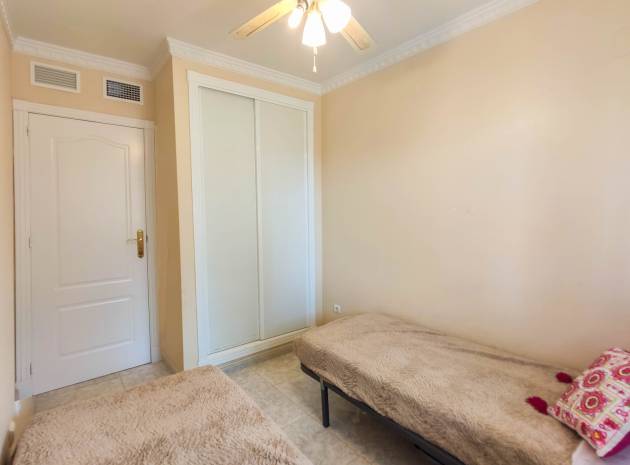 Resale - Apartment - Villamartin - Fontana Golf