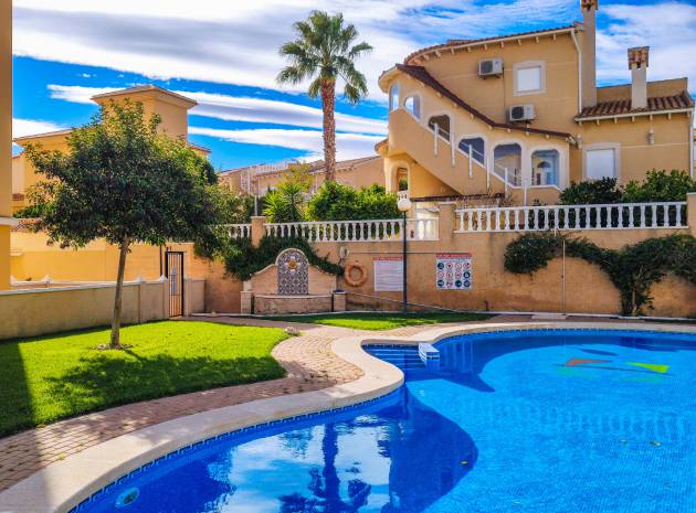 Resale - Apartment - Villamartin - Fontana Golf