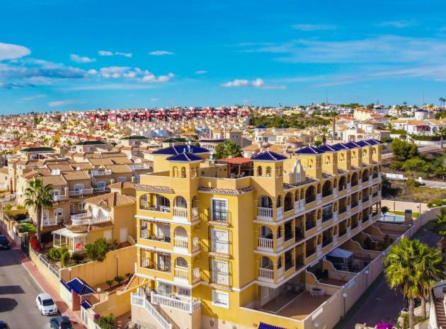 Resale - Apartment - Villamartin - Fontana Golf
