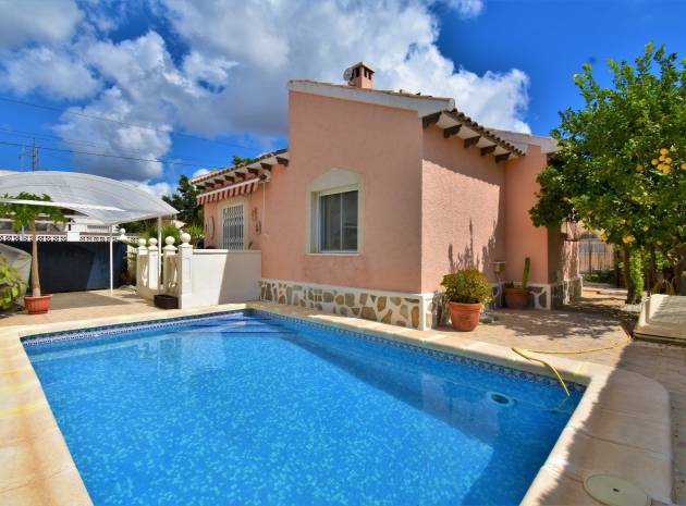 Resale - Villa - Villamartin - eagles nest