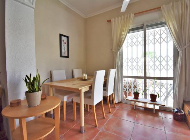 Resale - Villa - Villamartin - eagles nest