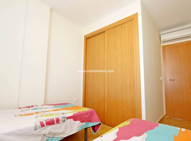 Resale - Apartment - Villamartin - Los Dolses