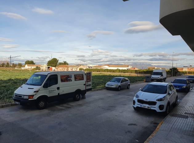 Resale - Apartment - Formentera del Segura - edificio picasso