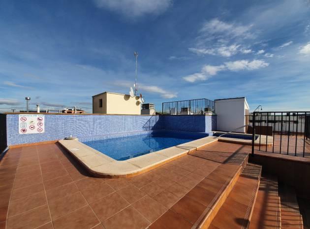 Resale - Apartment - Formentera del Segura - edificio picasso