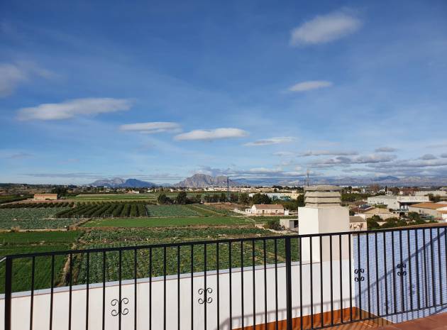 Resale - Apartment - Formentera del Segura - edificio picasso