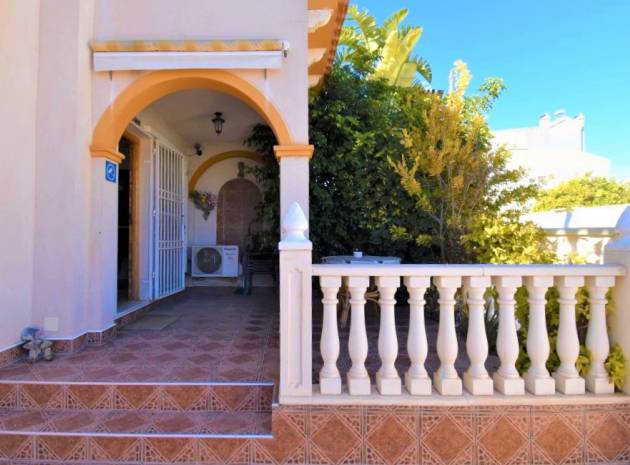 Resale - Villa - Playa Flamenca - perla del mar