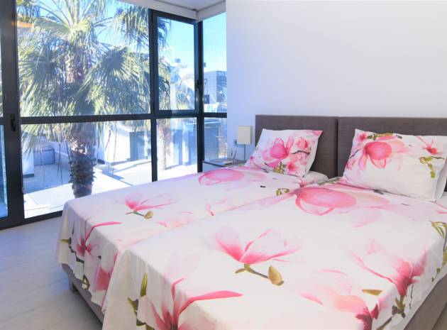 Wederverkoop - Villa - Cabo Roig - Lomas de Cabo Roig