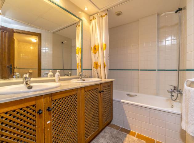 Återförsäljning - Lägenhet - Punta Prima - panorama park