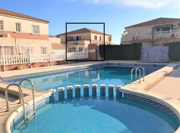 Resale - Villa - Cabo Roig - la regia