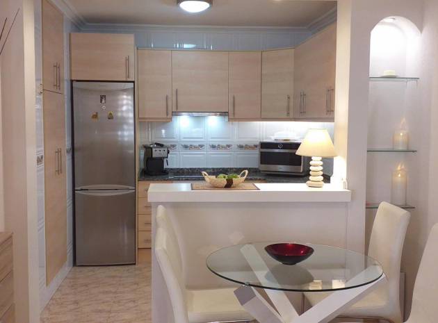 Resale - Villa - Playa Flamenca - zodiaco