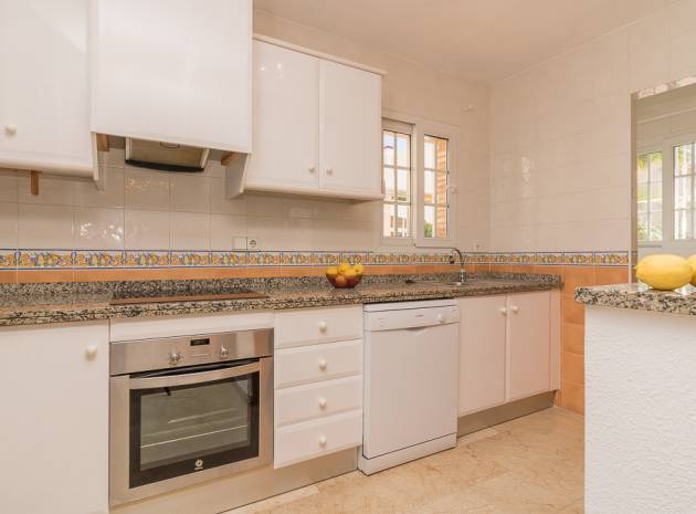 Återförsäljning - Villa - Playa Flamenca - Res. Montilla