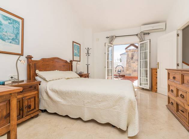 Återförsäljning - Villa - Playa Flamenca - Res. Montilla