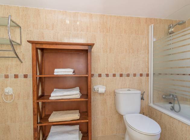 Återförsäljning - Villa - Playa Flamenca - Res. Montilla