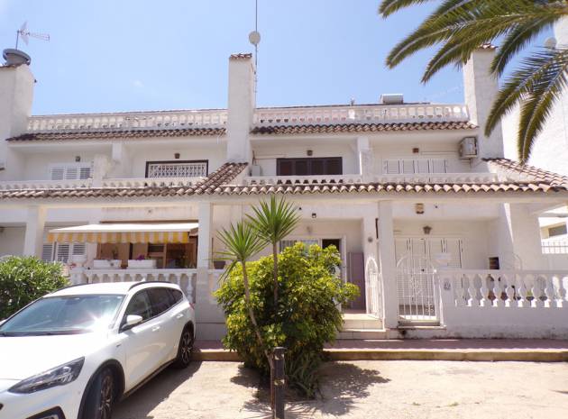 Wiederverkauf - Stadthaus - Punta Prima - rocajuna