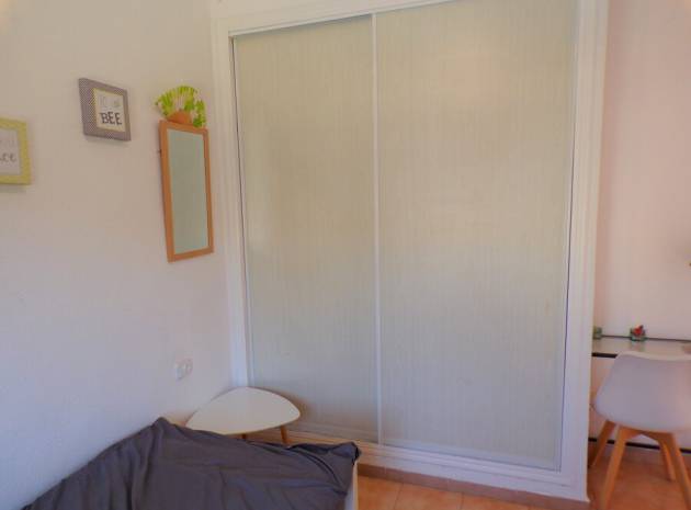 Wiederverkauf - Stadthaus - Punta Prima - rocajuna