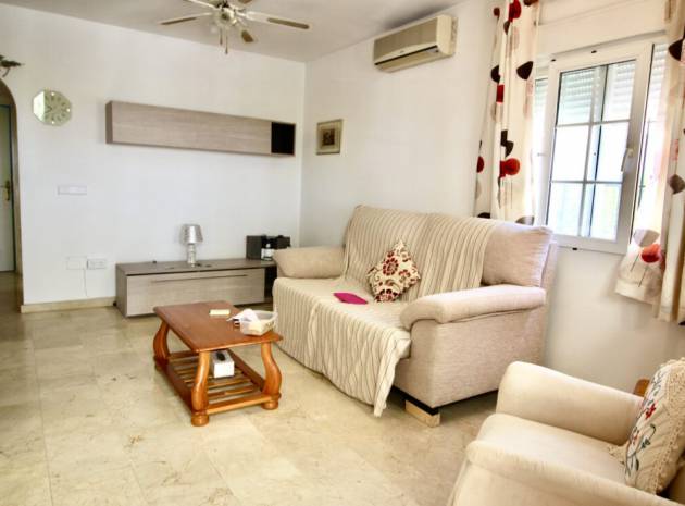 Resale - Villa - Villamartin - Los Dolses