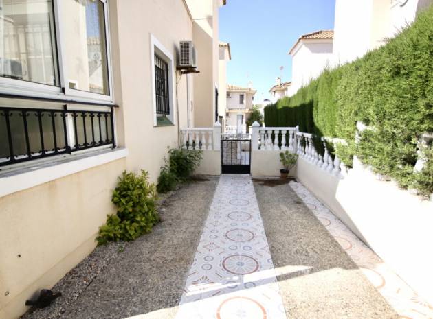 Resale - Villa - Villamartin - Los Dolses
