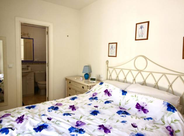 Resale - Villa - Villamartin - Los Dolses